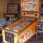Bad Cats Pinball Machine  by Williams